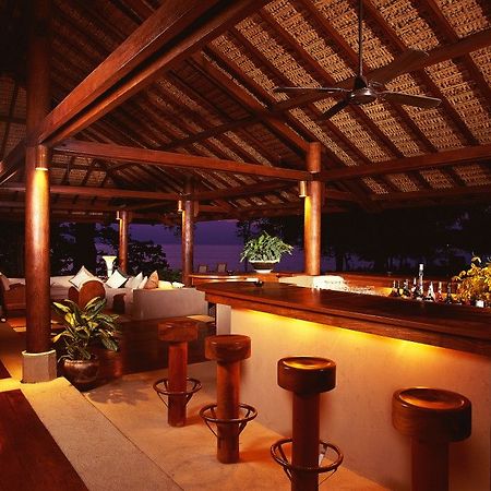 Amanwana Hotel West Sumbawa Regency Restaurant photo